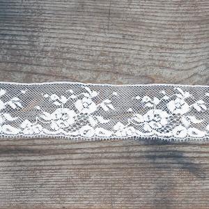 wide white lace edging product photo